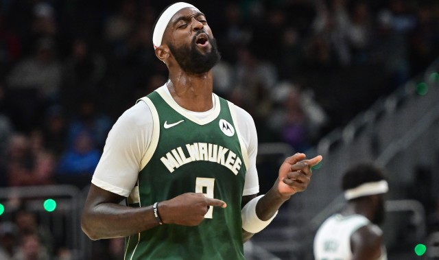 kaiyun-这么多铁人！波蒂斯&amp;罗林斯&amp;哈里斯半场合计14中2仅拿7分